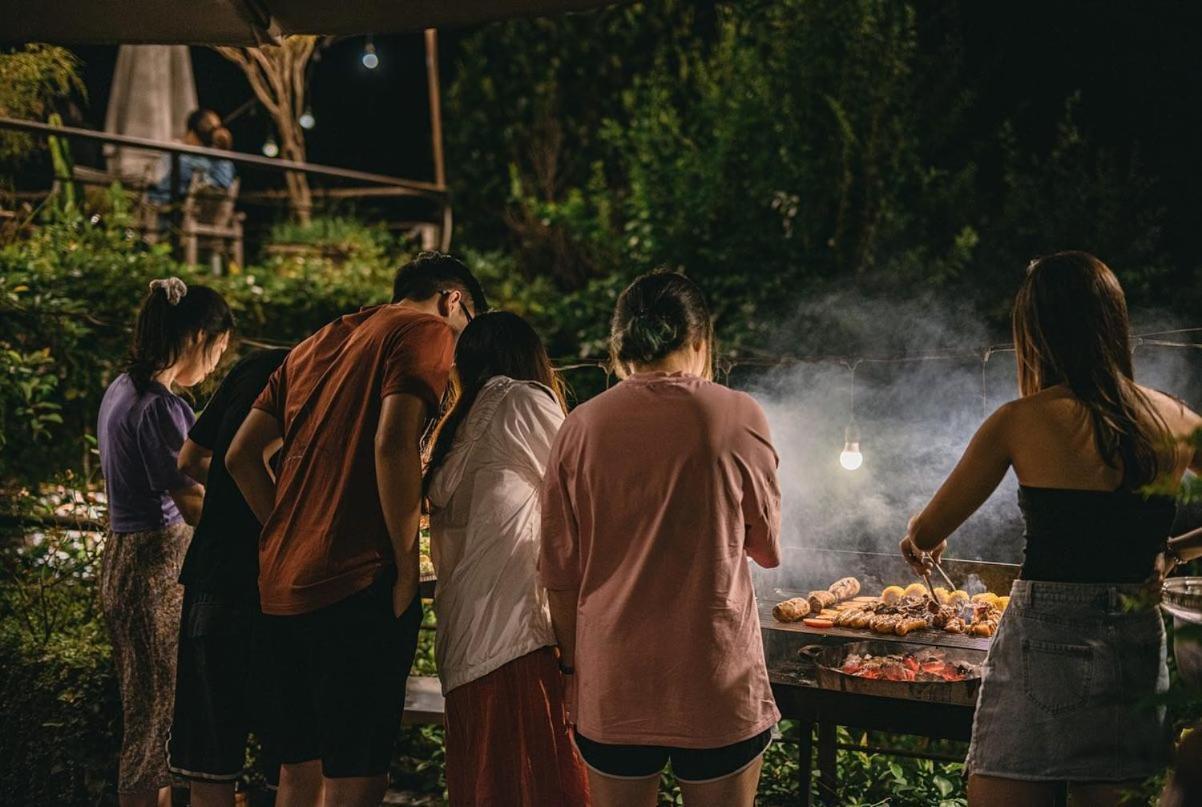U Lesa - Nha Ben Rung Hotell Hanoi Eksteriør bilde